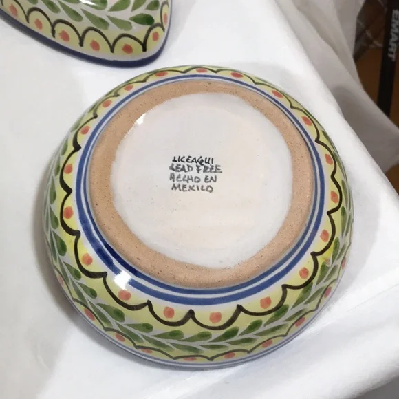 Ceramic/Pottery from Old Mexico Hand Painted - Picture 10 of 16